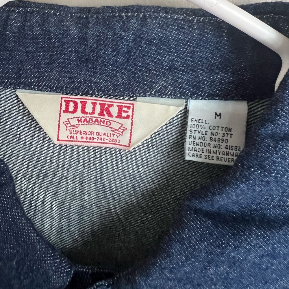 Relaxed Indigo Denim Jacket with Button Front - Picture 3 of 3